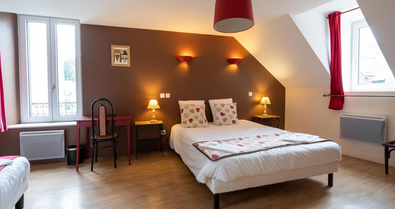 Le Geneve Hotel La Bourboule Exterior photo