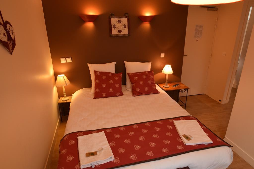 Le Geneve Hotel La Bourboule Exterior photo